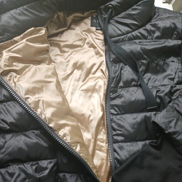 Nuage Luxury Puffer Jacket Size XL Unique Style Light weighted - Picture 14 of 16
